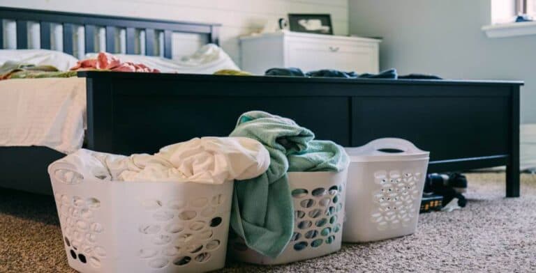 How to Declutter your Home Sustainably